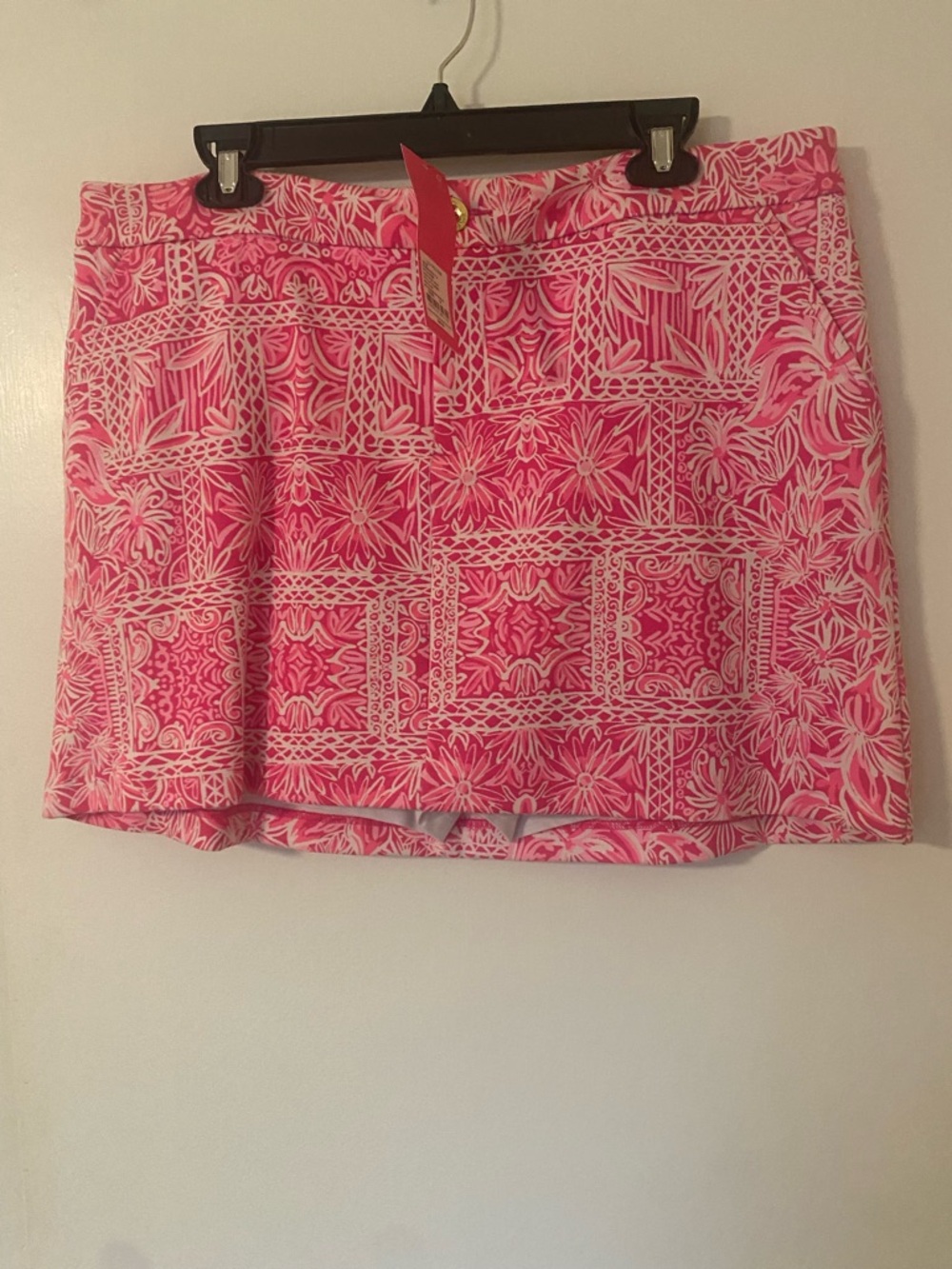 NWT Lilly Pulitzer Pink and White Colette Knit Skort